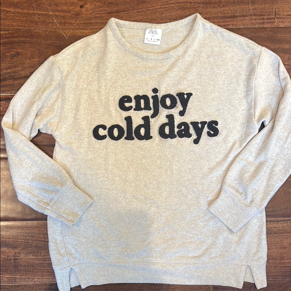 Zara Cream Long Sleeve Tee with Relaxed Fit